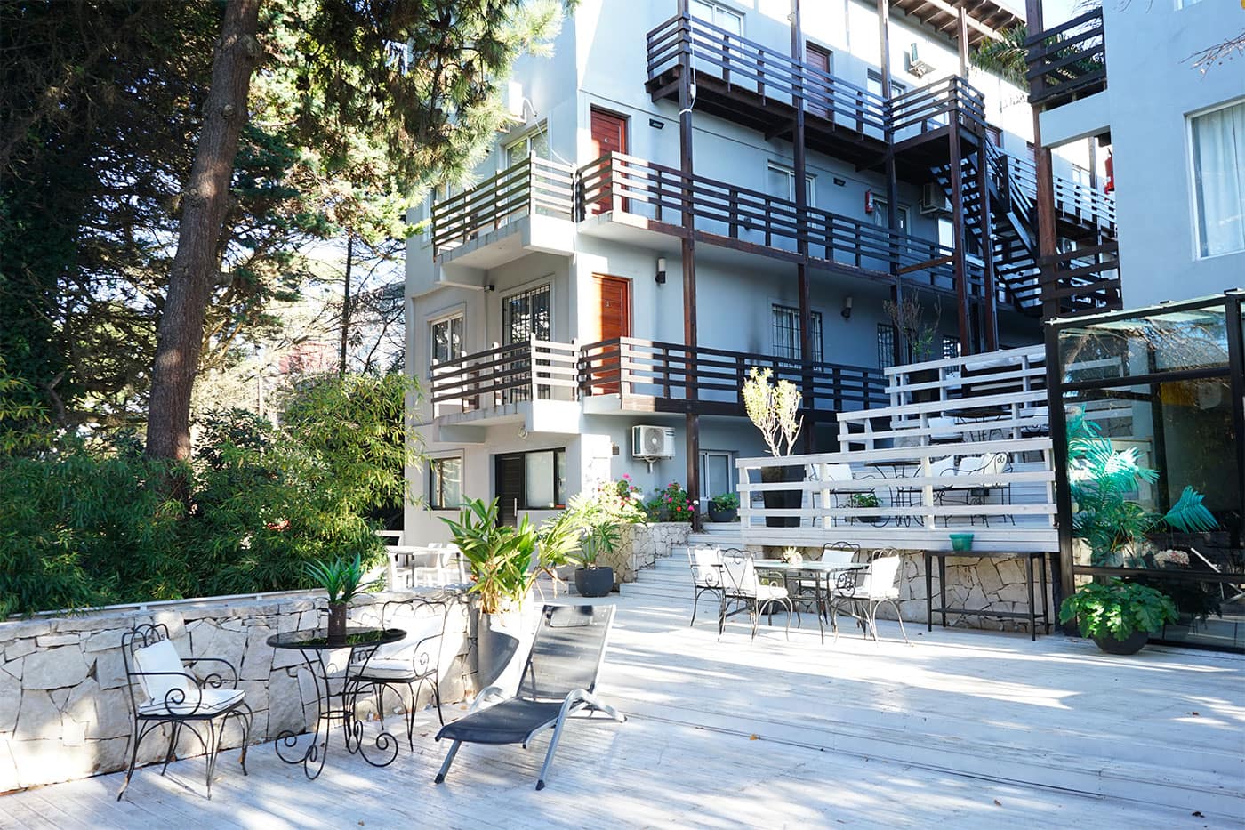 Departamentos Altos de Pinamar a 200 metros del mar